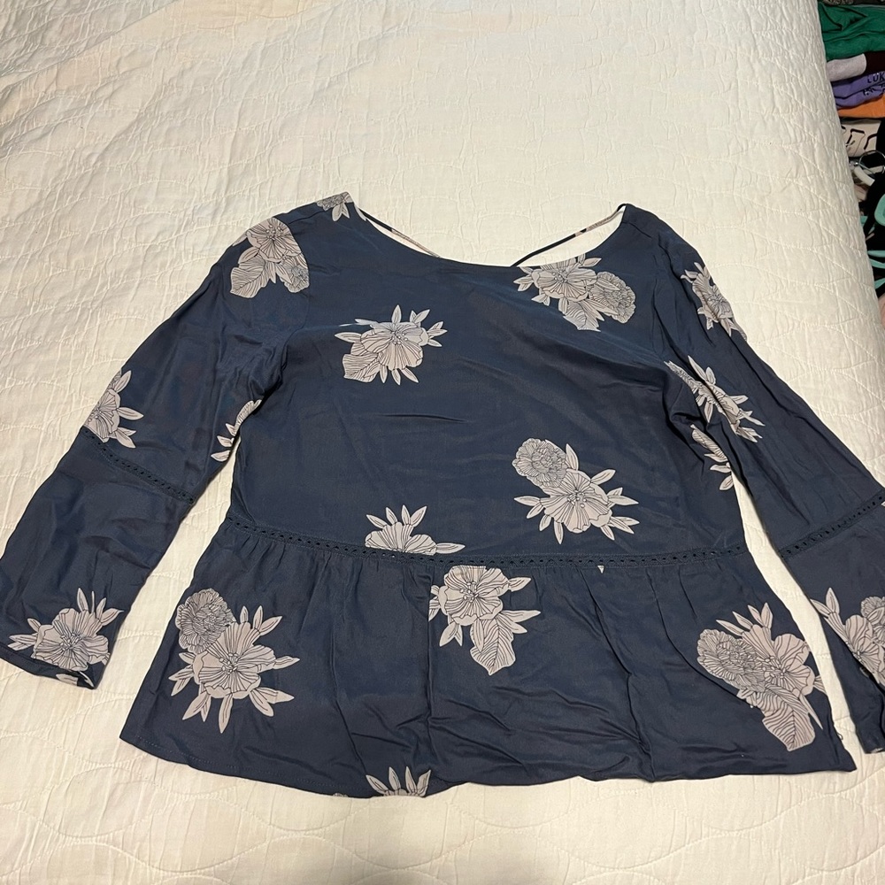 Roxy top